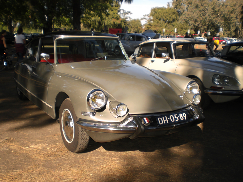 Illustration for article titled Cool French and Italian Cars in the Valley (Part Deux)